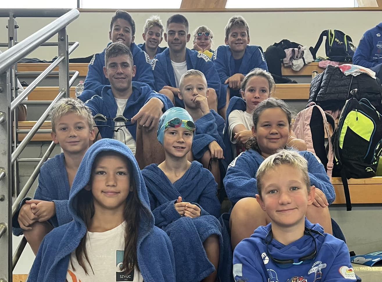 After the summer vacation, the medal ceremony at the Sintis City Swimming Club – Cs3.hu